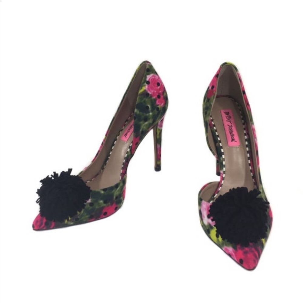 Betsey Johnson floral pom pom heels • size 7.5